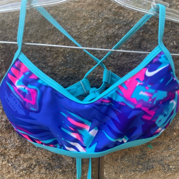 NIKE SWIM TOP - Picture 2 of 6